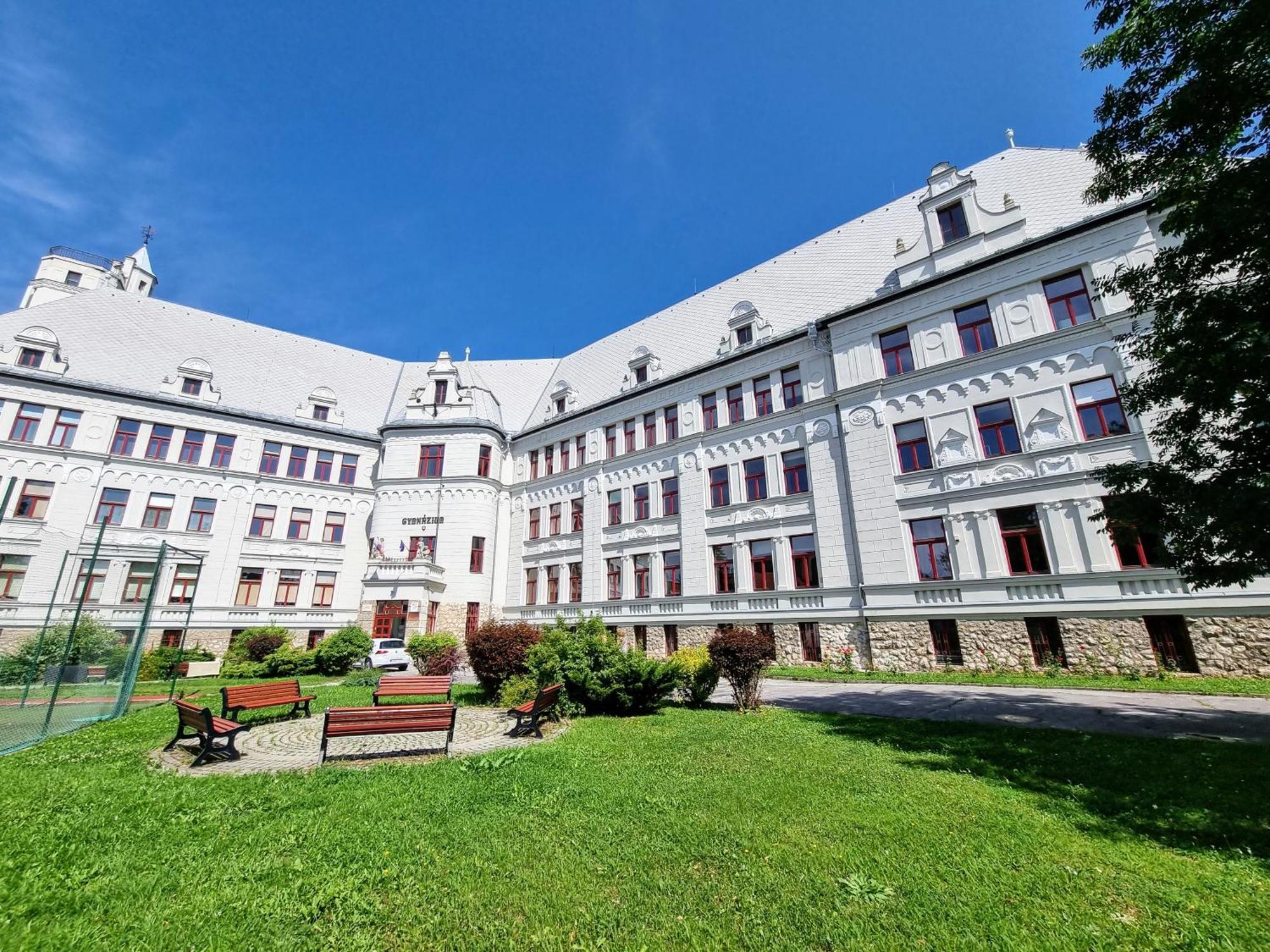 Historical House In The Center Levoca With Parking Apartment Exterior photo